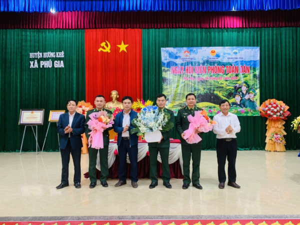 Xã Phú Gia tổ chức thành công ngày hội Biên phòng toàn dân