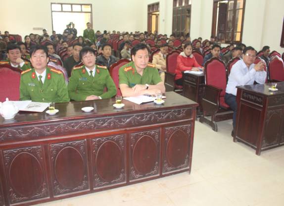 Hương Khê: Huấn luyện nghiệp vụ PCCC cho các đơn vị hành chính, doanh nghiệp trên địa bàn