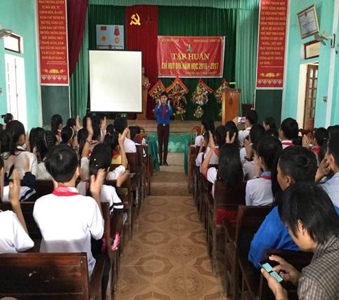 Hương Khê: Hội đồng Đội - Phòng GD&ĐT tổ chức tập huấn Chỉ huy Đội năm học 2016 - 2017